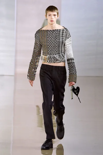 Look 20